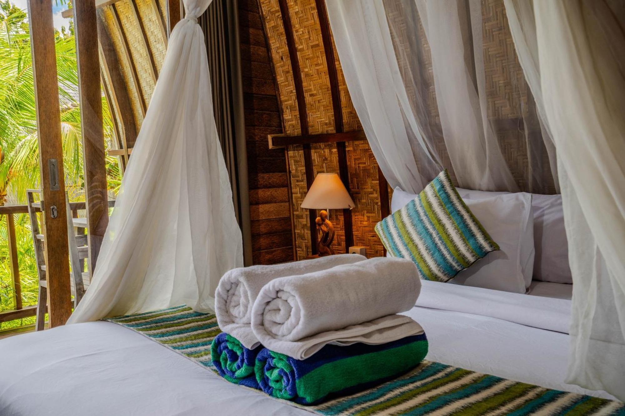 Lumbung Bukit Resort Uluwatu Екстер'єр фото