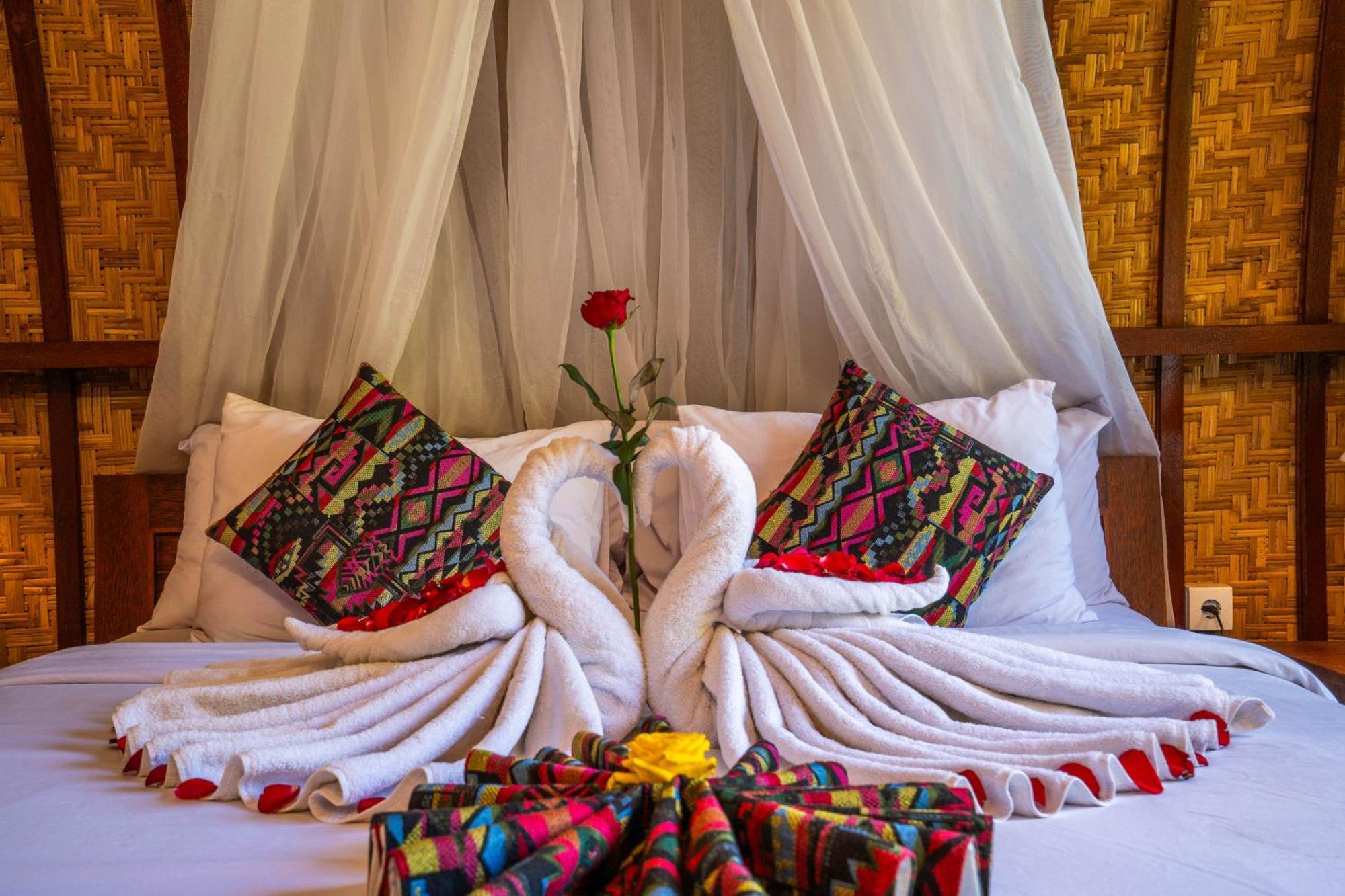 Lumbung Bukit Resort Uluwatu Екстер'єр фото
