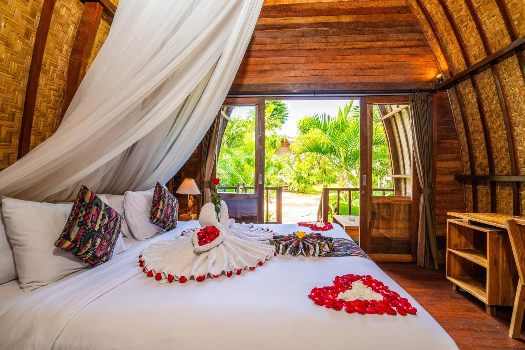 Lumbung Bukit Resort Uluwatu Екстер'єр фото