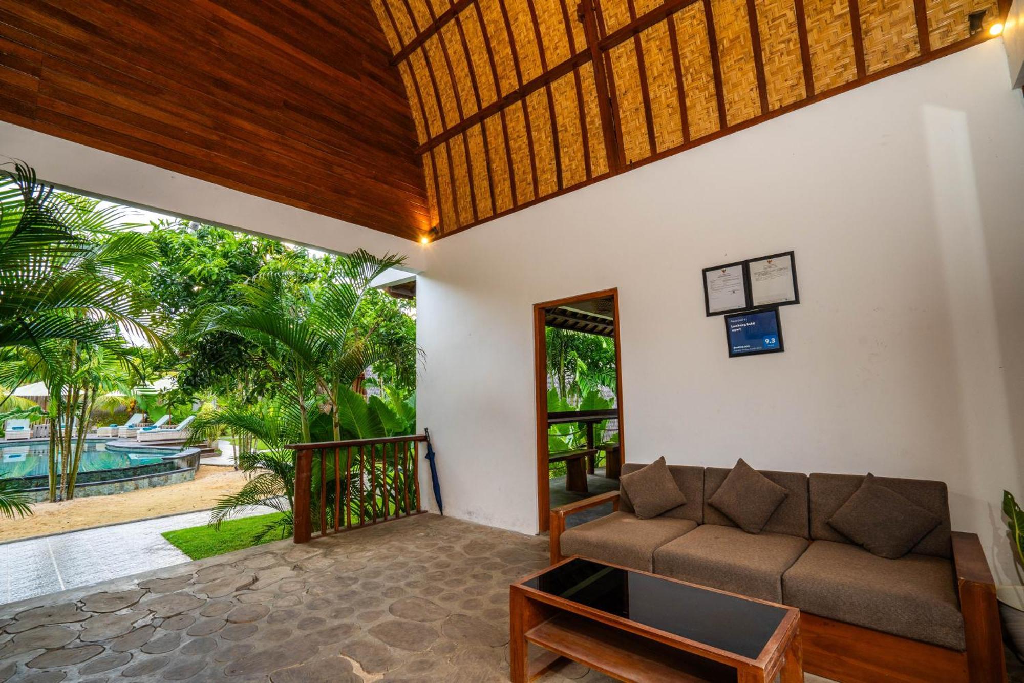 Lumbung Bukit Resort Uluwatu Екстер'єр фото
