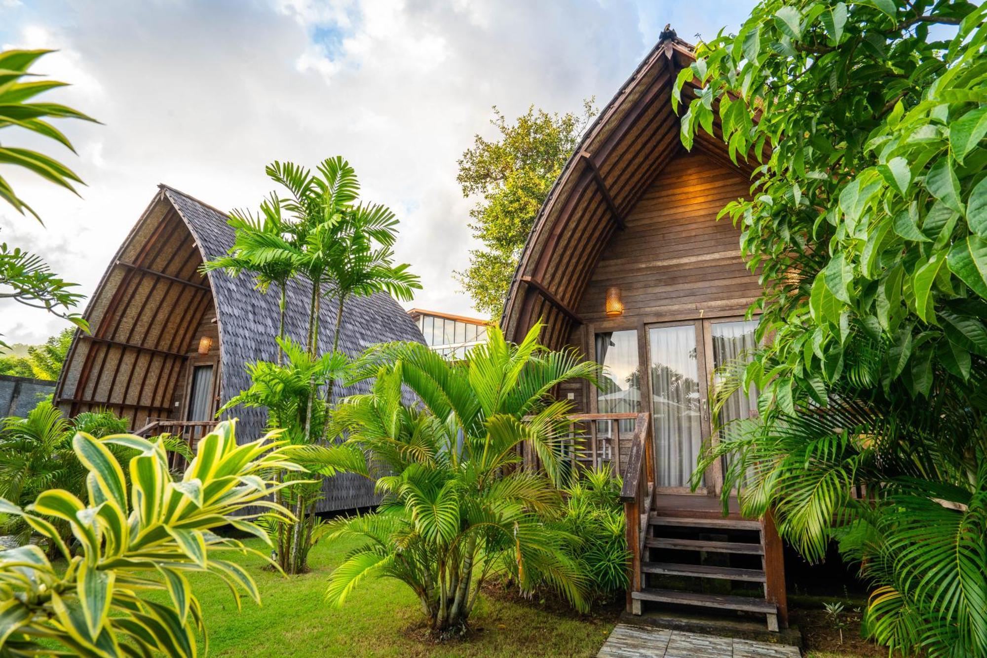 Lumbung Bukit Resort Uluwatu Екстер'єр фото